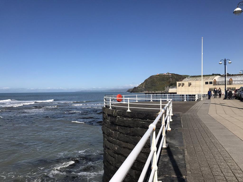 Plas Y Dderwen Bed And Breakfast Aberystwyth Kültér fotó