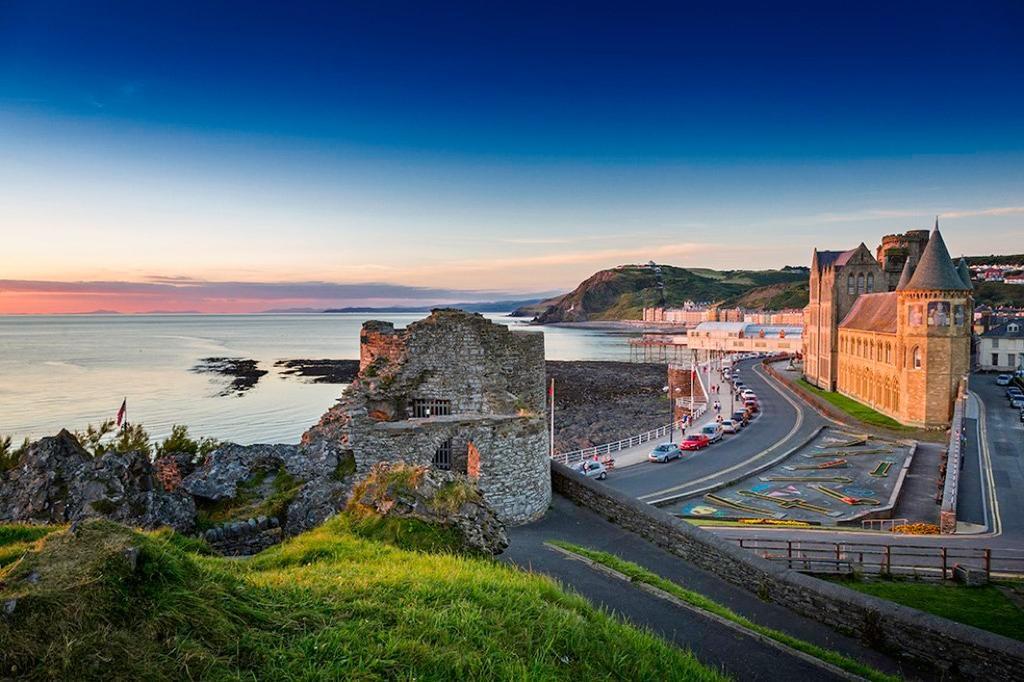 Plas Y Dderwen Bed And Breakfast Aberystwyth Kültér fotó