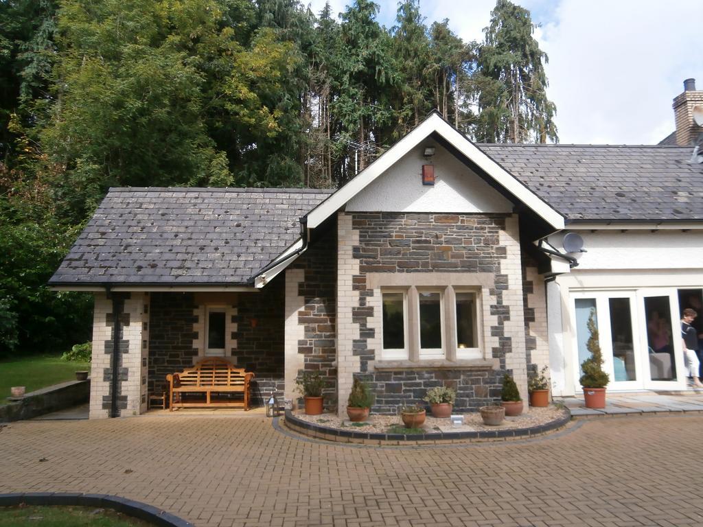 Plas Y Dderwen Bed And Breakfast Aberystwyth Kültér fotó